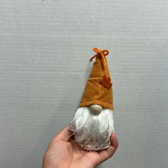 NEW fall decor - Picture 4 of 9